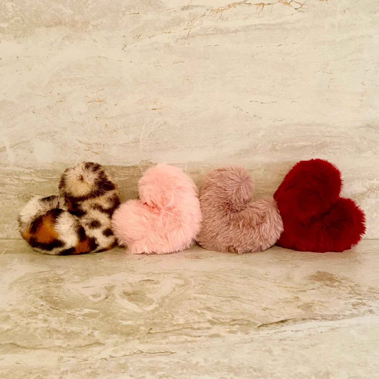 Keychain - Fuzzy Pom Pom - Heart